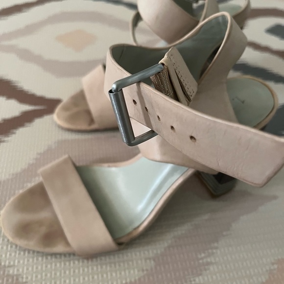 1.State Rayla Shoes - Picture 3 of 8